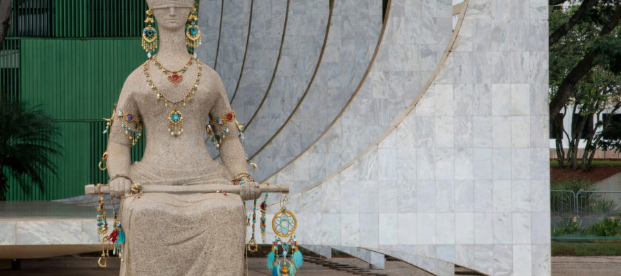 Matheus Casimiro & Felipe Viégas, Processo Estrutural em Vertigem (Dall-e)